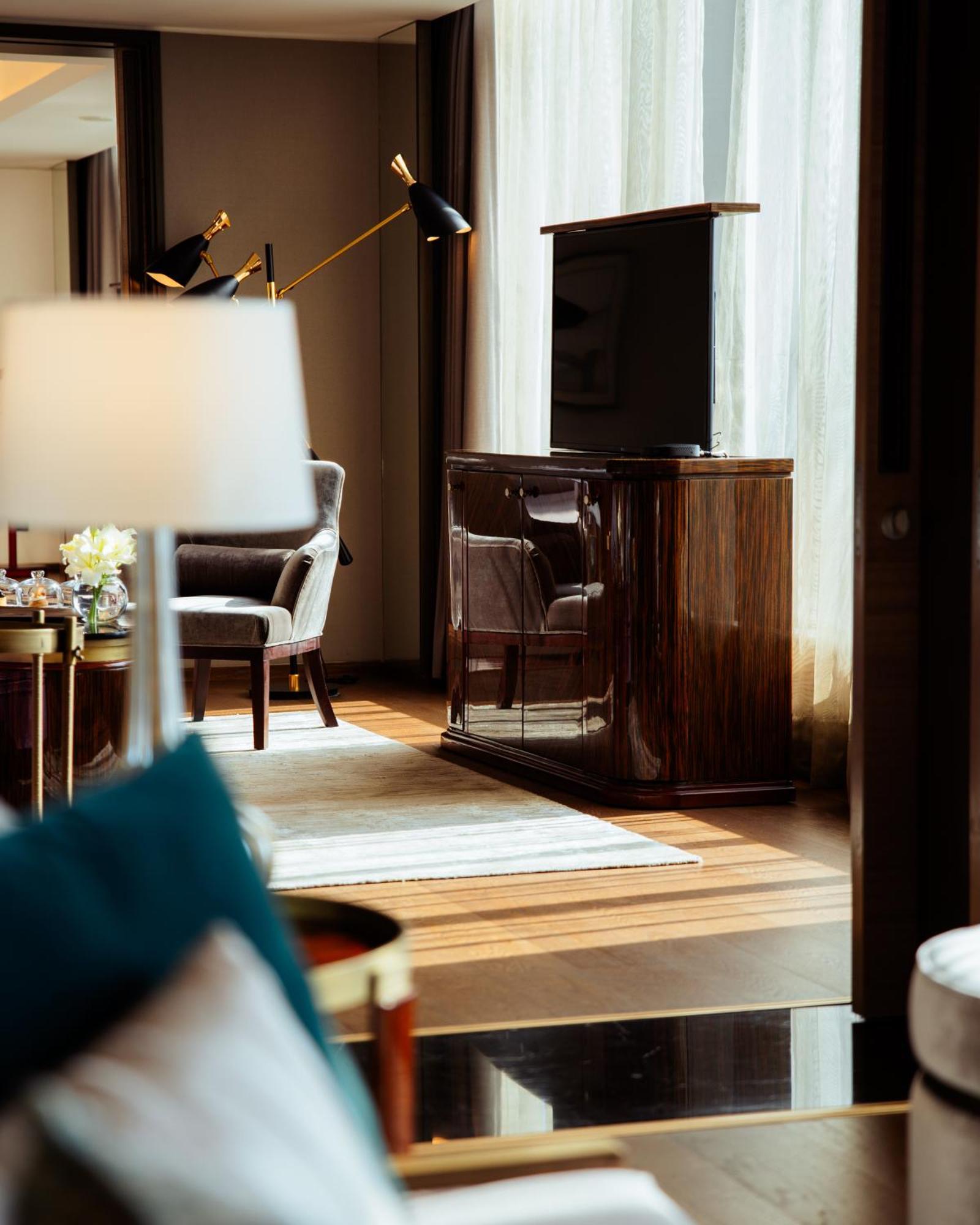 Jw Marriott Hotel Калькутта Экстерьер фото